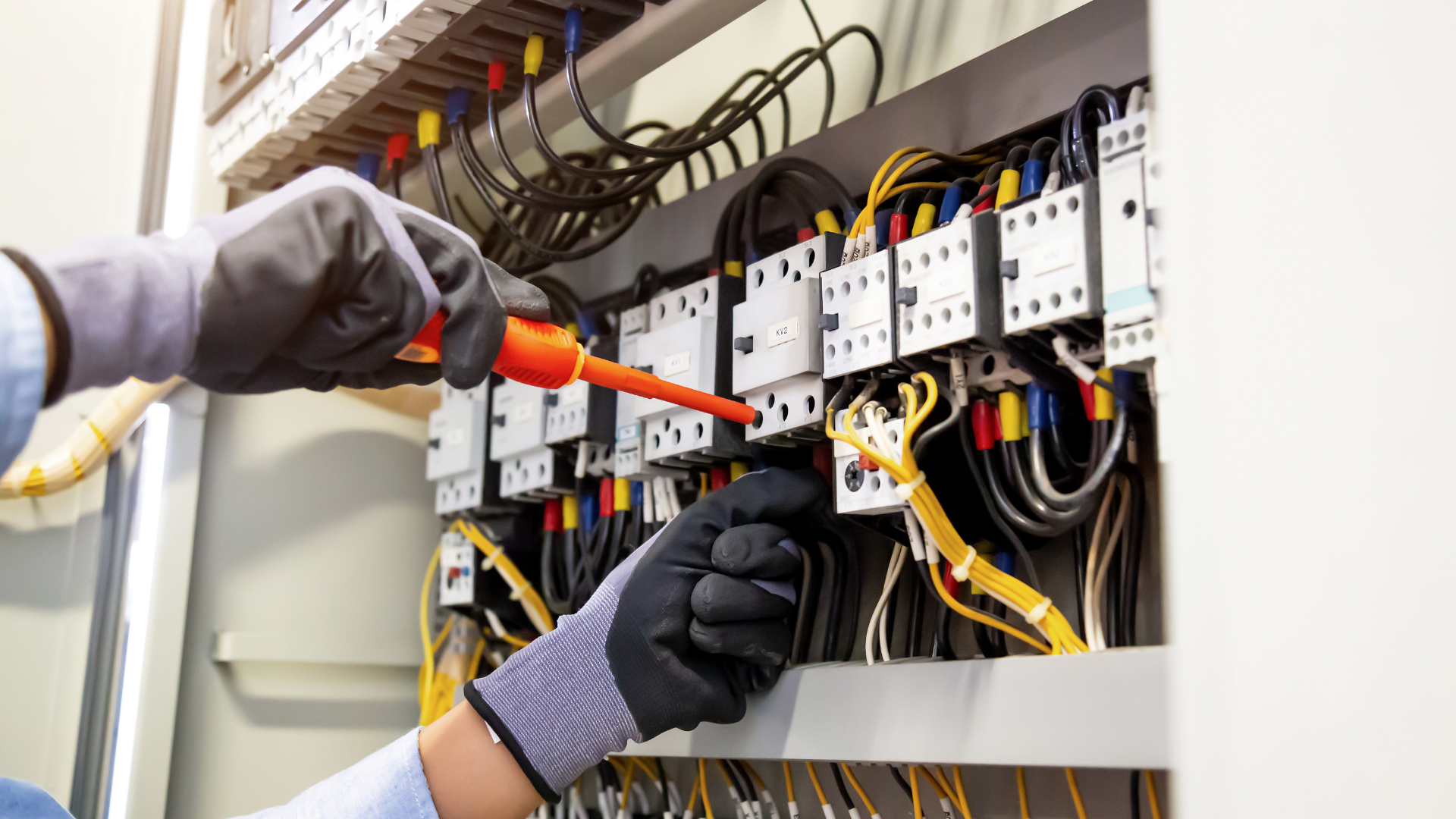 Systemy elektryczne